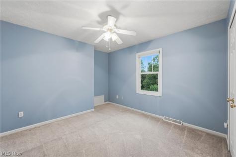17877 Princeton Circle Strongsville OH 44149