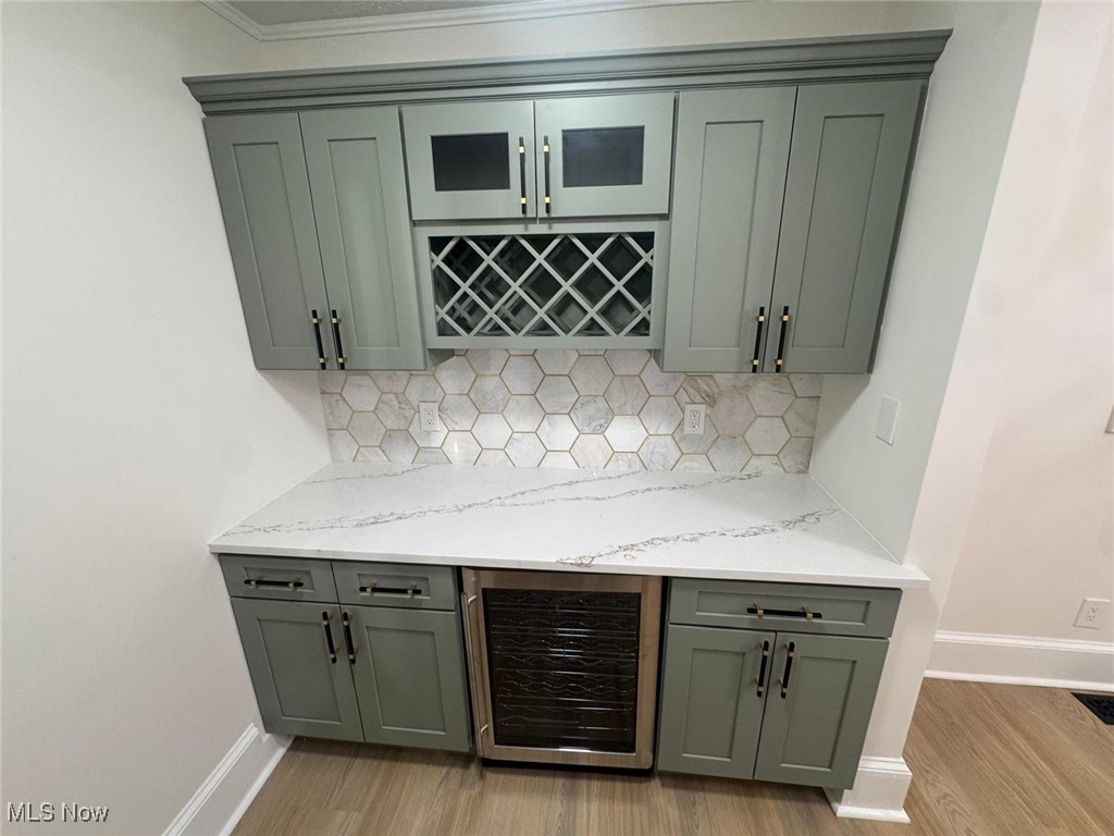 1085 Lakeland Avenue Lakewood OH 44107