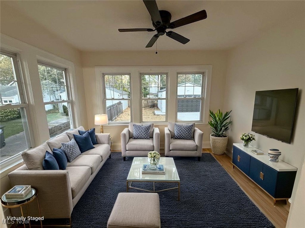 1085 Lakeland Avenue Lakewood OH 44107