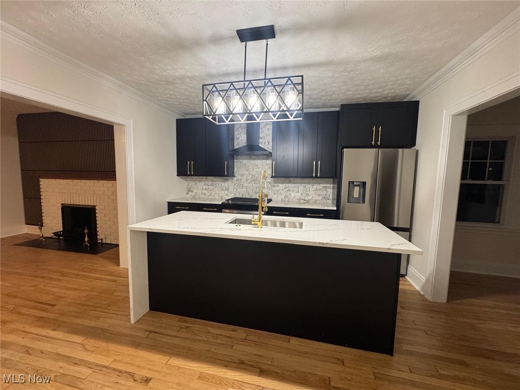 1085 Lakeland Avenue Lakewood OH 44107