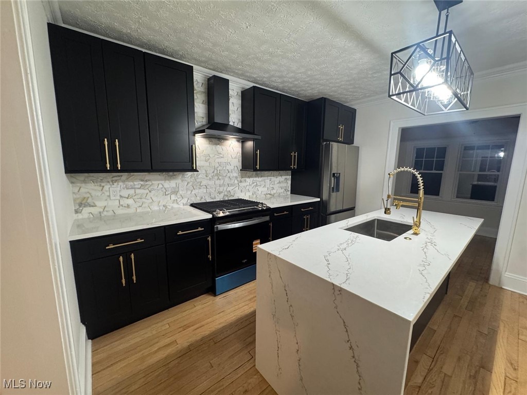 1085 Lakeland Avenue Lakewood OH 44107