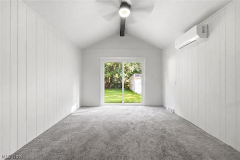 4306 Groveland Road University Heights OH 44118