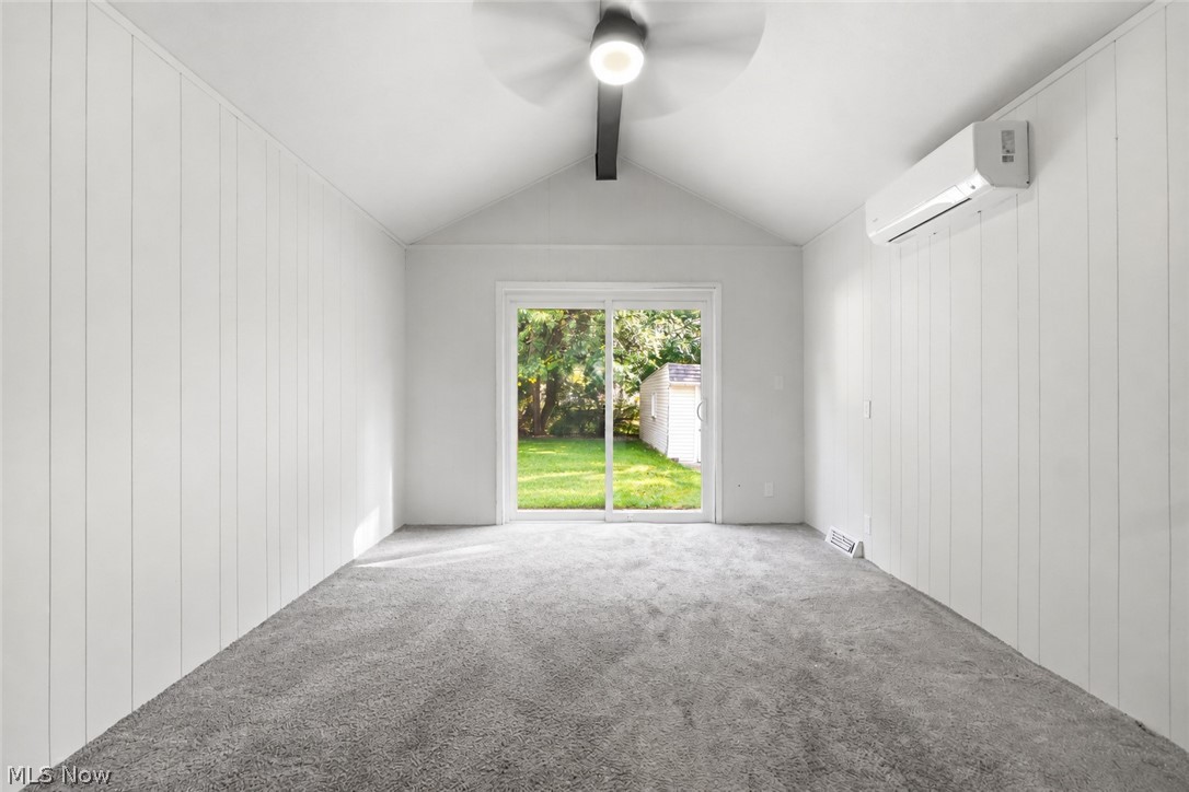 4306 Groveland Road University Heights OH 44118