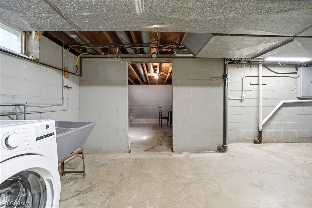 4306 Groveland Road University Heights OH 44118