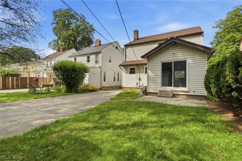 4306 Groveland Road University Heights OH 44118