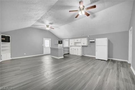 1417 Harrisburg Road NE Canton OH 44705