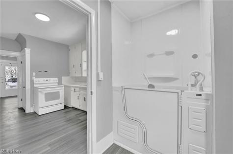 1417 Harrisburg Road NE Canton OH 44705