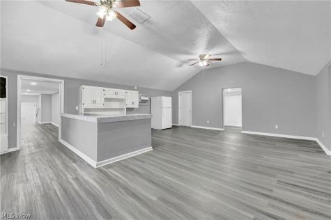 1417 Harrisburg Road NE Canton OH 44705