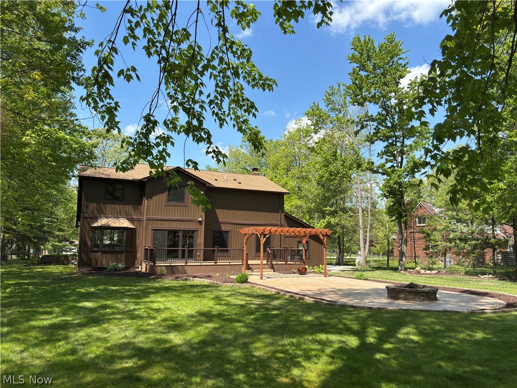 7447 Mclellan Drive Bedford OH 44146