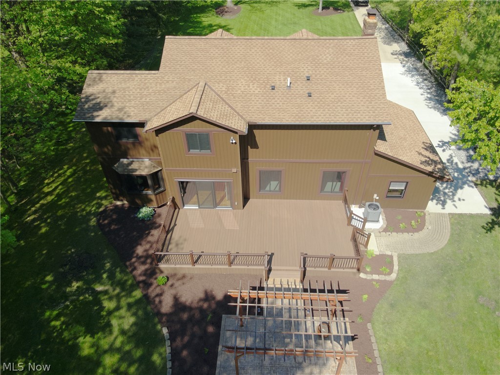 7447 Mclellan Drive Bedford OH 44146