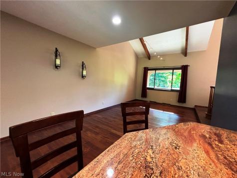 7447 Mclellan Drive Bedford OH 44146
