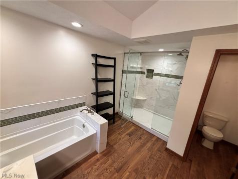 7447 Mclellan Drive Bedford OH 44146