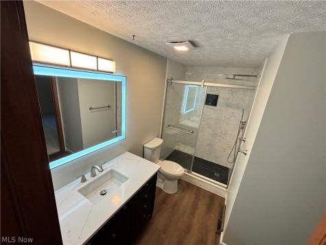 7447 Mclellan Drive Bedford OH 44146