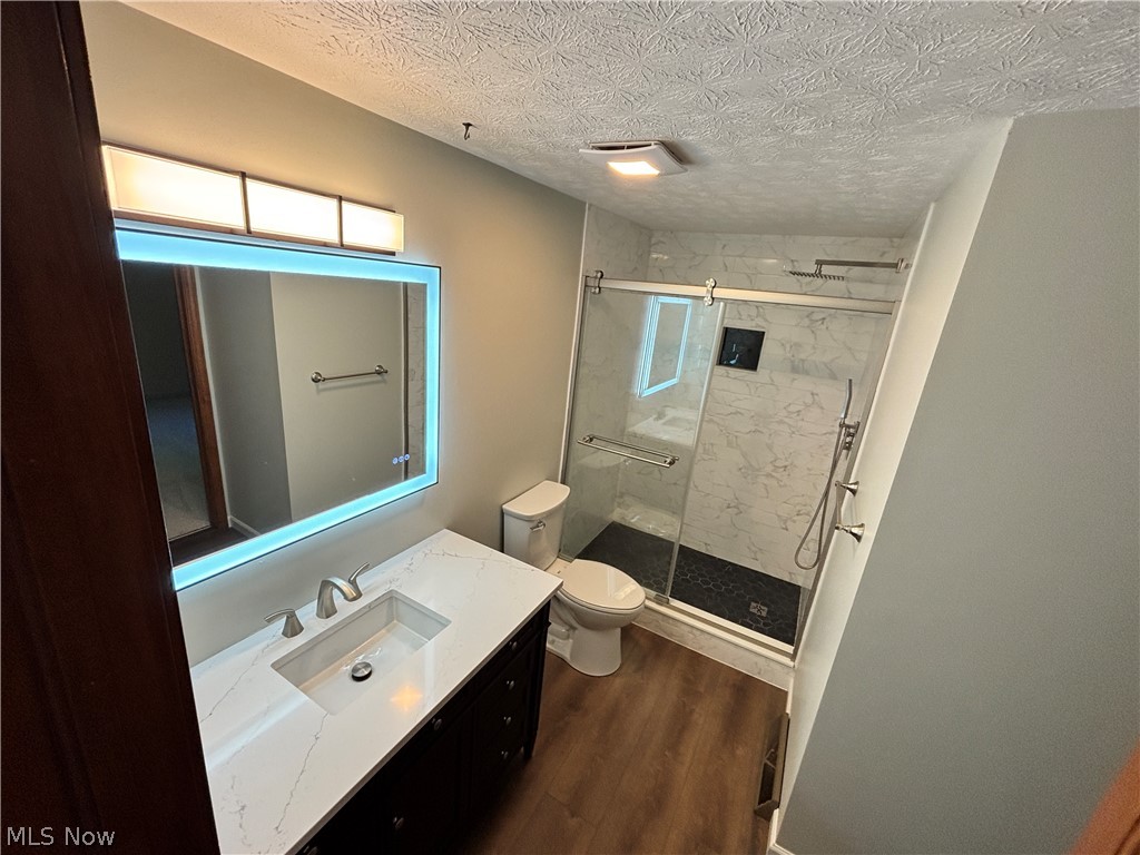 7447 Mclellan Drive Bedford OH 44146