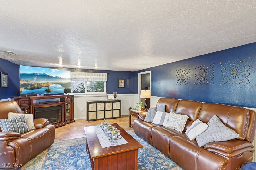 26501 Waterbury Circle North Olmsted OH 44070