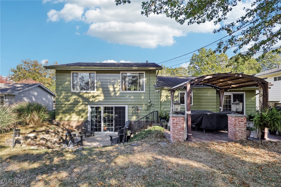 26501 Waterbury Circle North Olmsted OH 44070