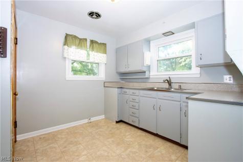 10998 N Mt Eaton Road Marshallville OH 44645