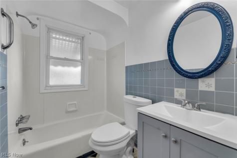 226 E 242nd Street Euclid OH 44123