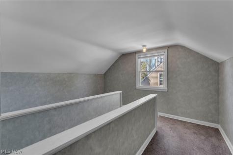 226 E 242nd Street Euclid OH 44123