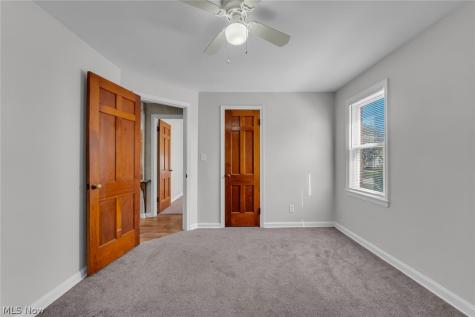 226 E 242nd Street Euclid OH 44123