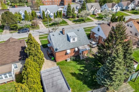 226 E 242nd Street Euclid OH 44123