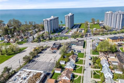 226 E 242nd Street Euclid OH 44123