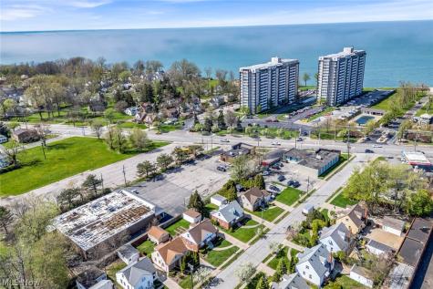 226 E 242nd Street Euclid OH 44123