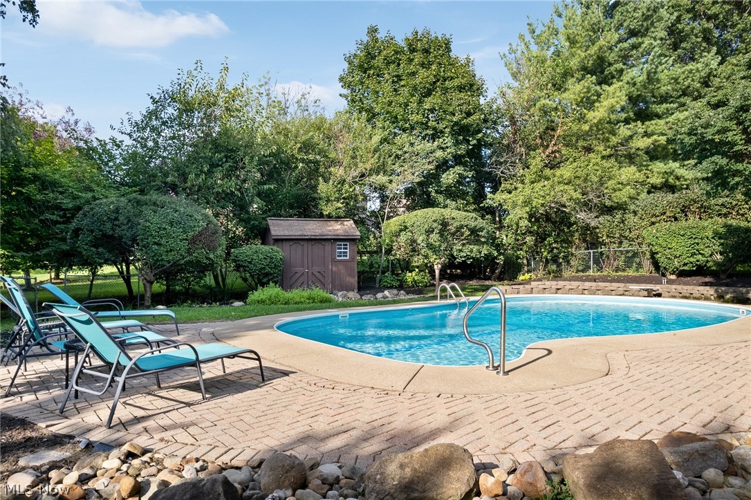 2317 Raintree Street NE Canton OH 44705