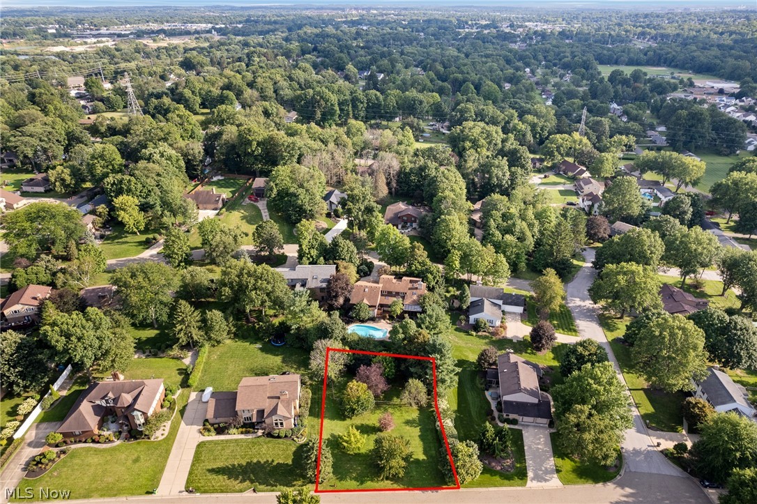2317 Raintree Street NE Canton OH 44705