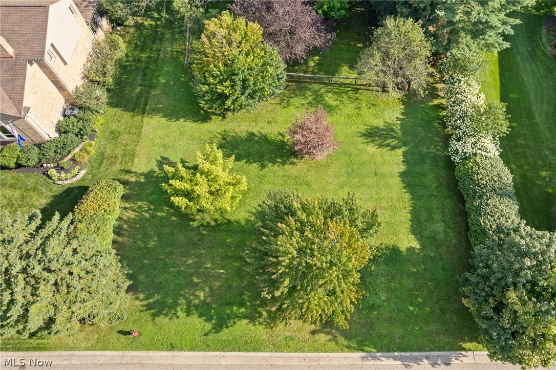 2317 Raintree Street NE Canton OH 44705