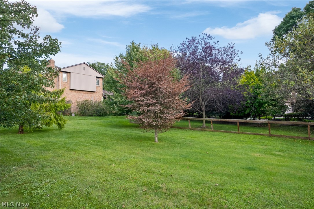 2317 Raintree Street NE Canton OH 44705