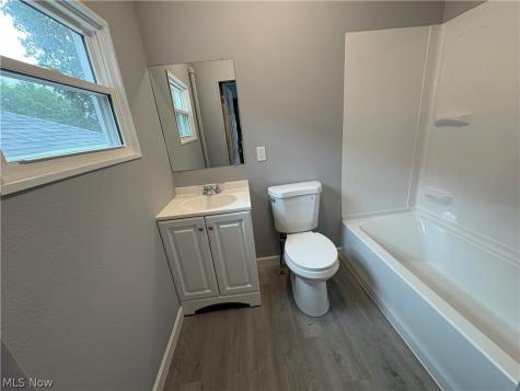 1207 Andrew Avenue NE Massillon OH 44646