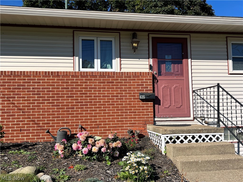 635 Standish Avenue NW Massillon OH 44647