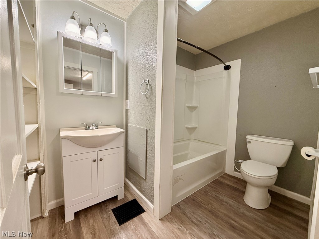 552 Gray Street Zanesville OH 43701