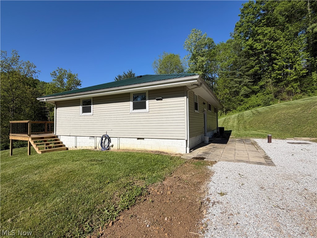 45934 Township Road 290 Coshocton OH 43812