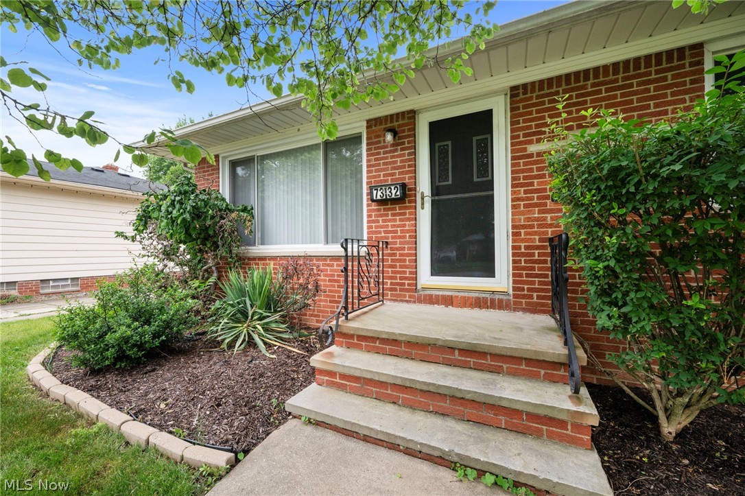 7332 Beresford Avenue Parma OH 44130