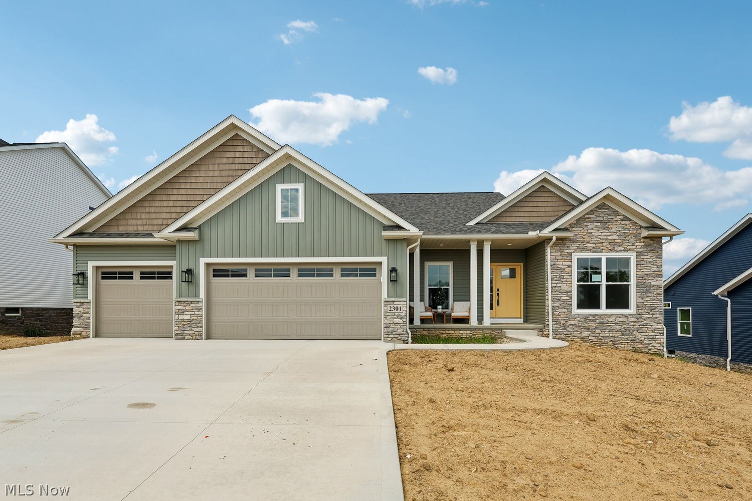 2301 Ledgestone Drive NW Uniontown OH 44685