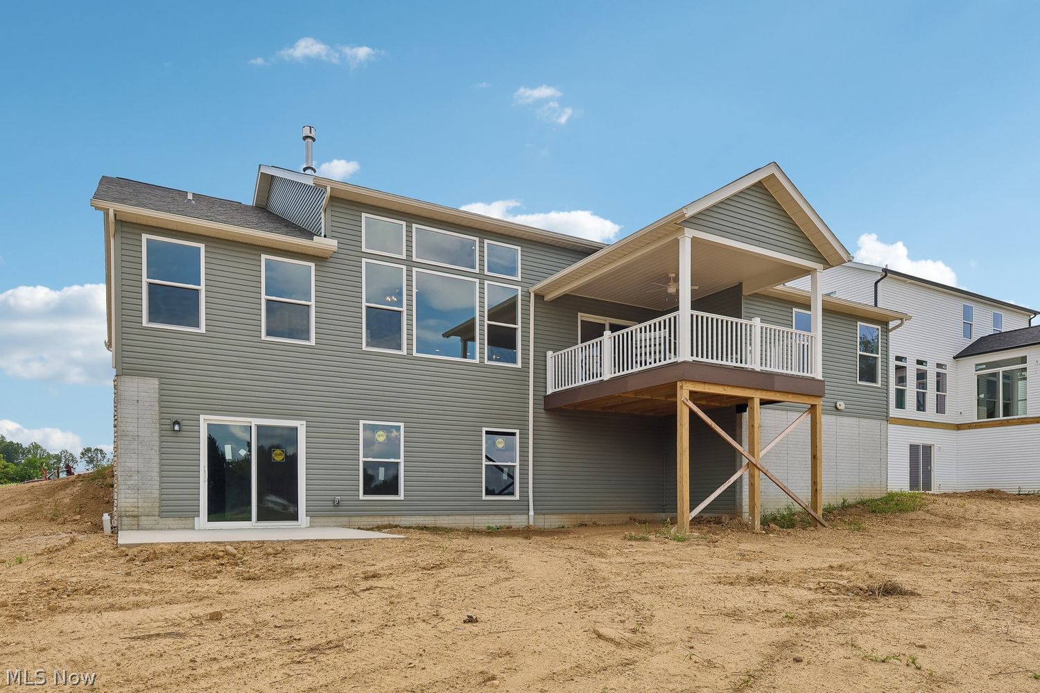 2301 Ledgestone Drive NW Uniontown OH 44685