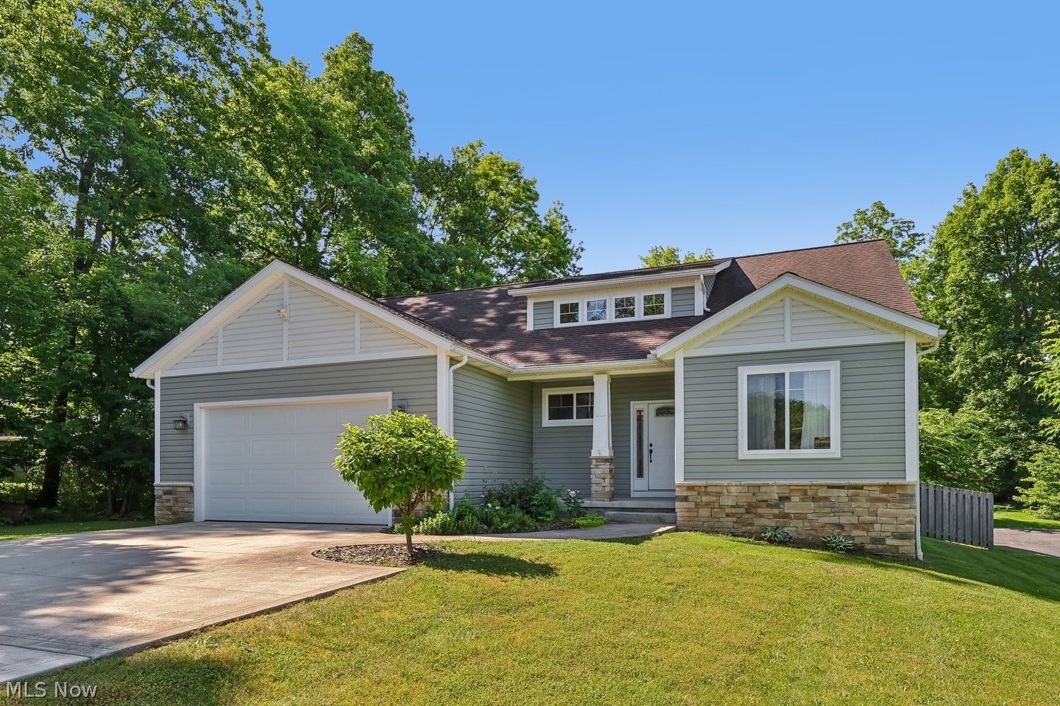 11736 Valley View Road Sagamore Hills OH 44067