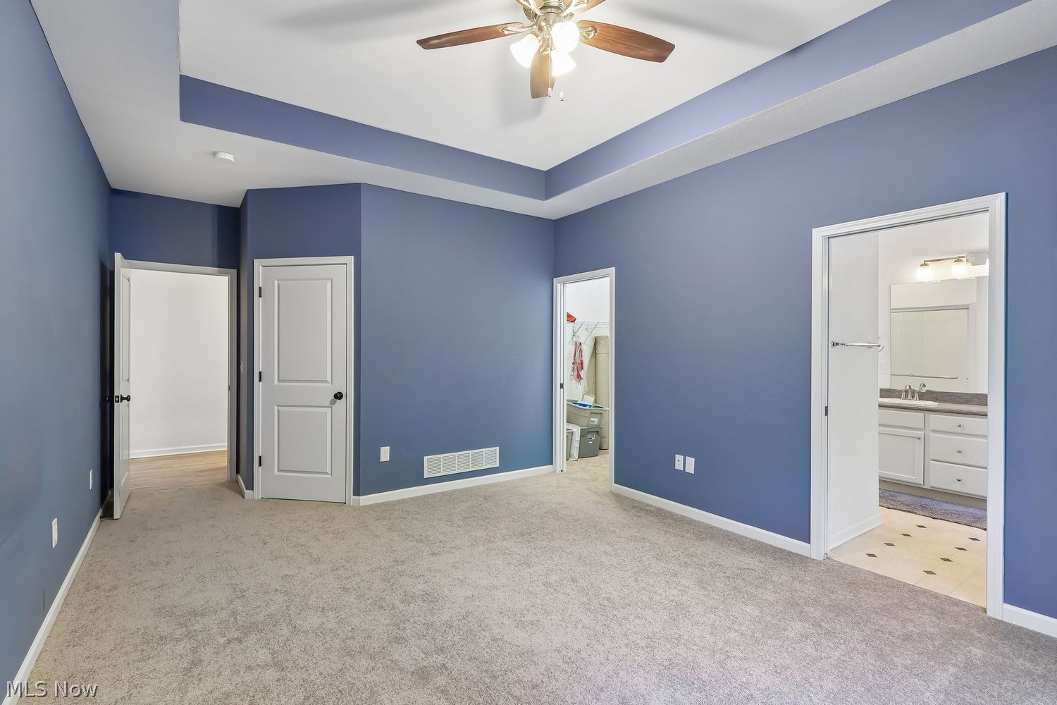 11736 Valley View Road Sagamore Hills OH 44067