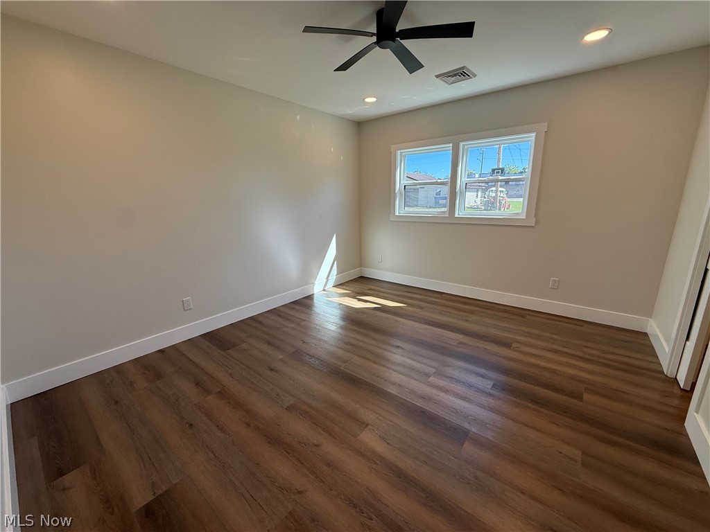 122 N 9th Street Byesville OH 43723