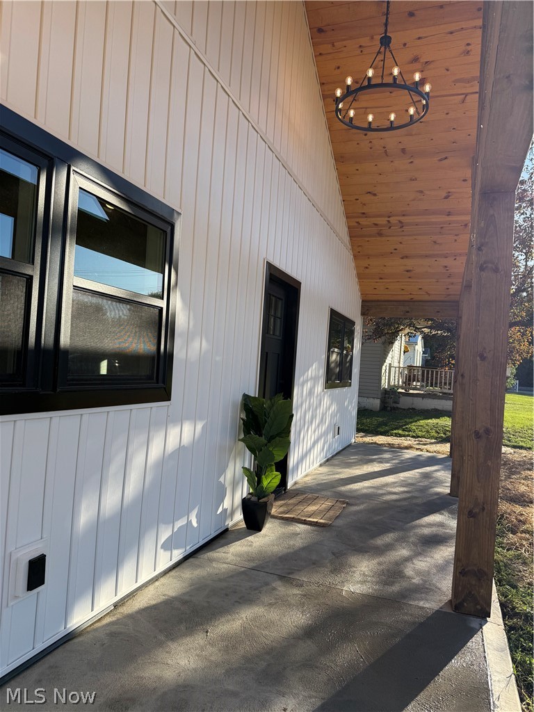 122 N 9th Street Byesville OH 43723