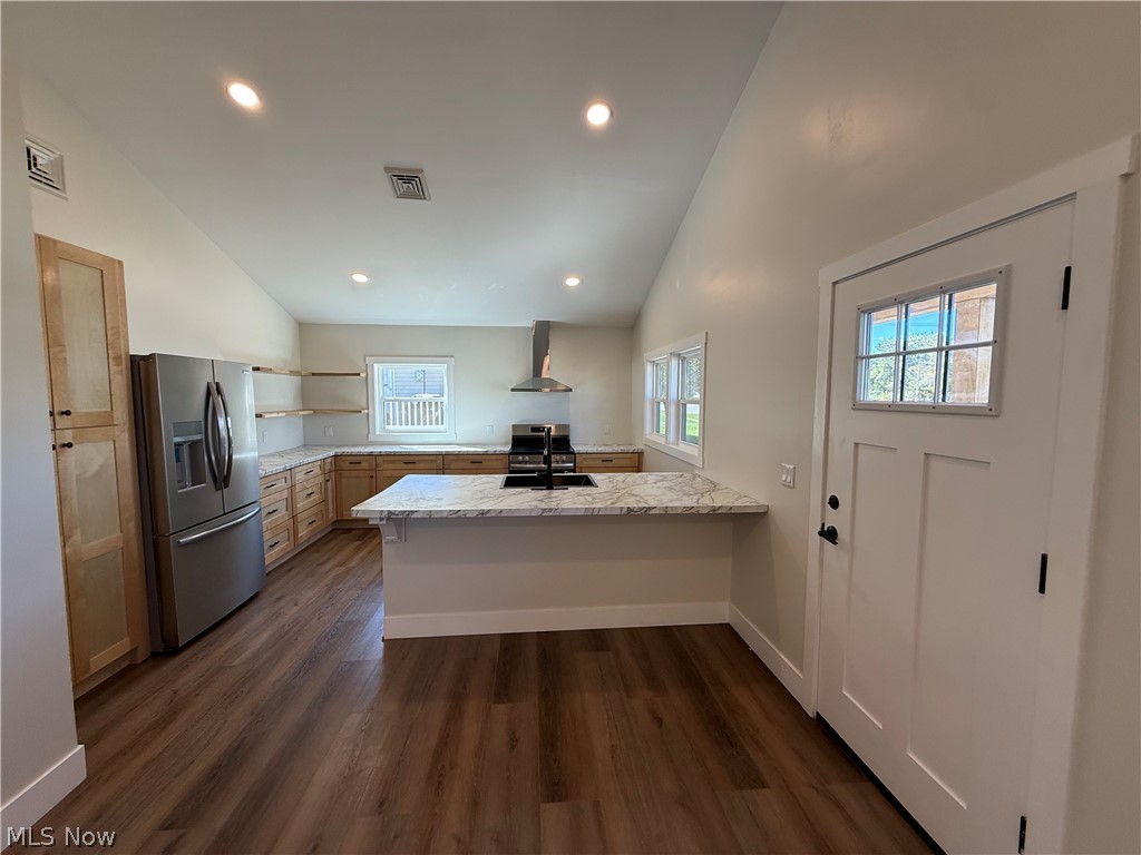 122 N 9th Street Byesville OH 43723