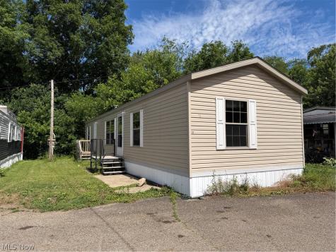 2606 Lincoln Way W Massillon OH 44647