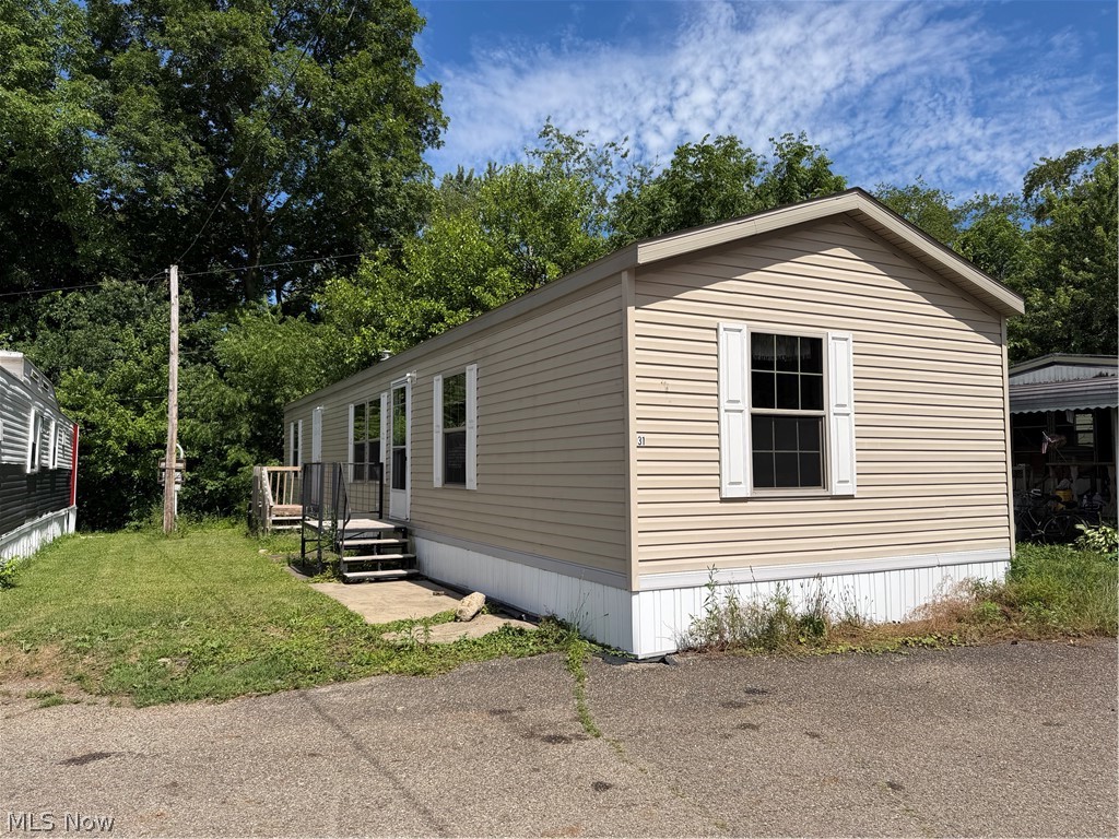 2606 Lincoln Way W Massillon OH 44647