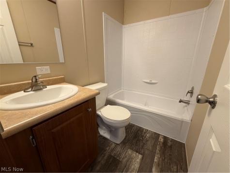 2606 Lincoln Way W Massillon OH 44647