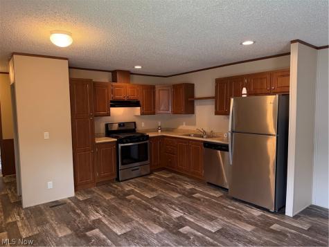 2606 Lincoln Way W Massillon OH 44647