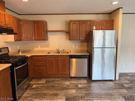 2606 Lincoln Way W Massillon OH 44647