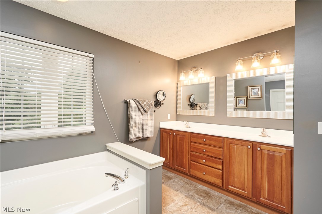 4700 Quincy Drive Copley OH 44321