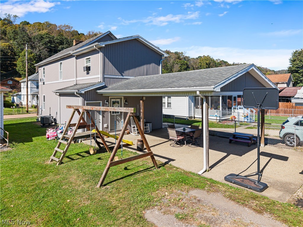 128 Main Street Rayland OH 43943